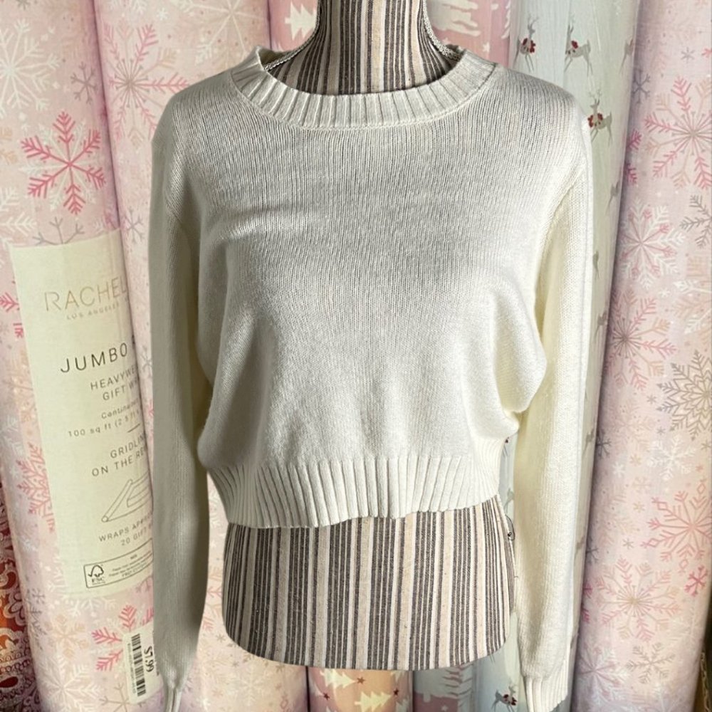 NWOT HM Cropped Cream Sweater Size Large